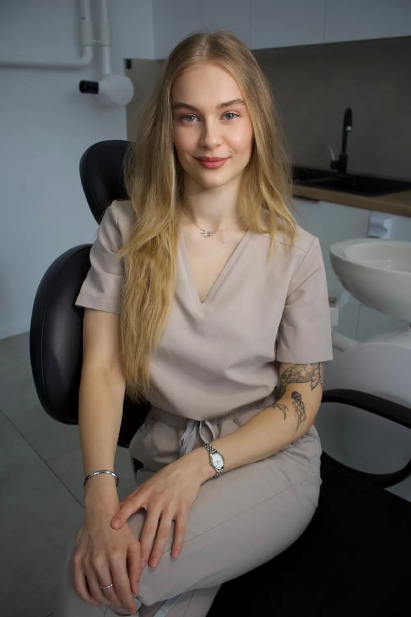 Michaela Kučerková, Zubná sestra